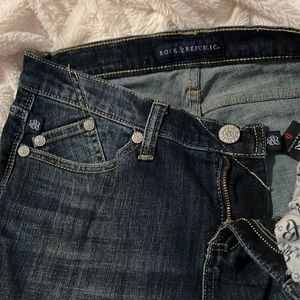 Rock & republic jeans. Like new. Size 6